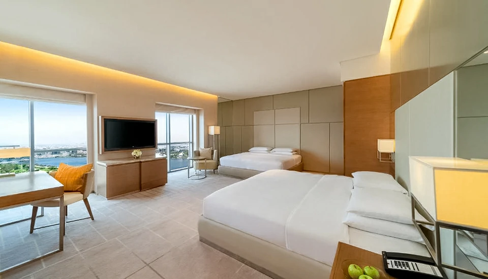 هتل حیات ریجنسی کریک هایتس دبی